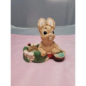 Woodlander Pendelfin Hand Painted Stoneware Bunnies Mere Well Bunny England c5